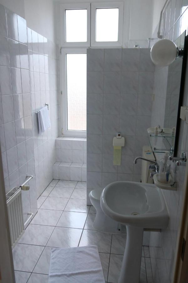 Polonia Hotel *